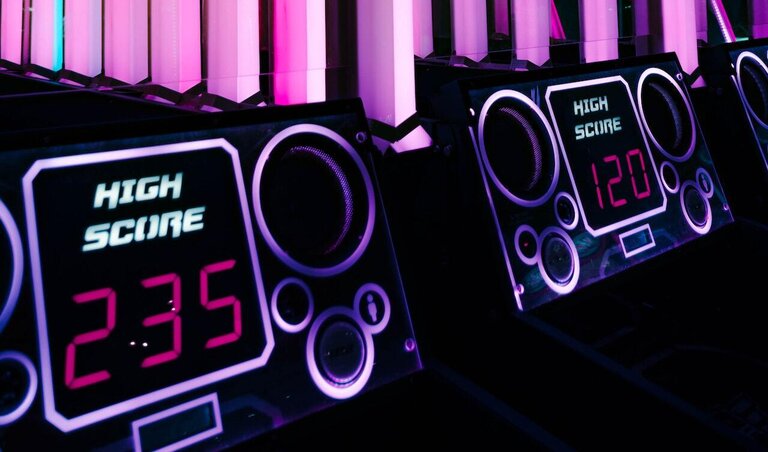 A serious game must have a good balance between entertainment and knowledge transfer